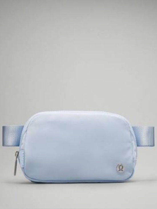 lululemon athletica Handbags - Lululemon Everywhere Belt Bag 1L Windmill